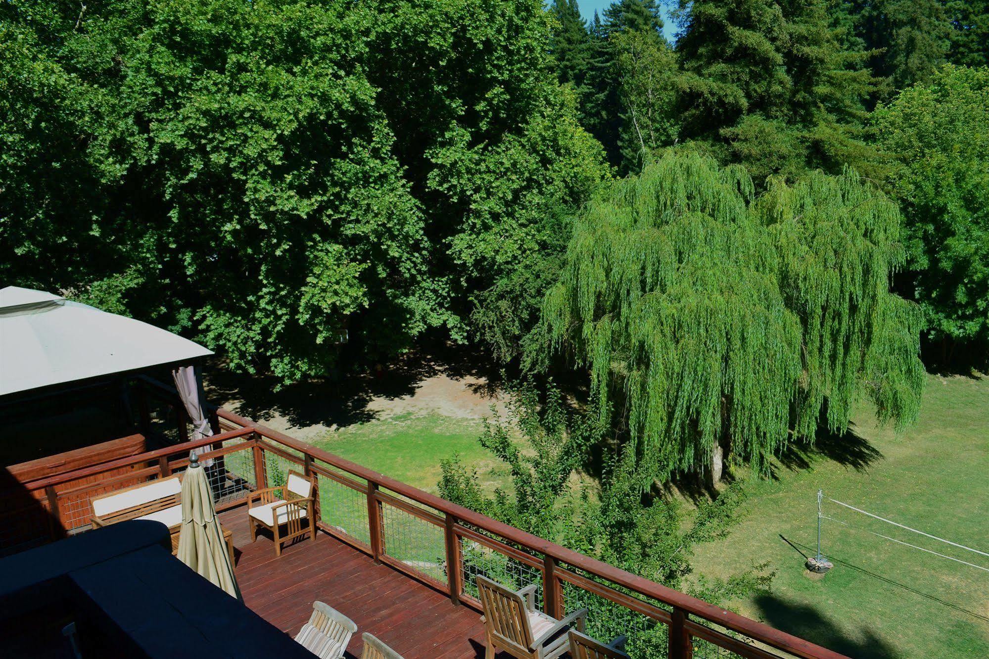 Hotel Guerneville Lodge 3*