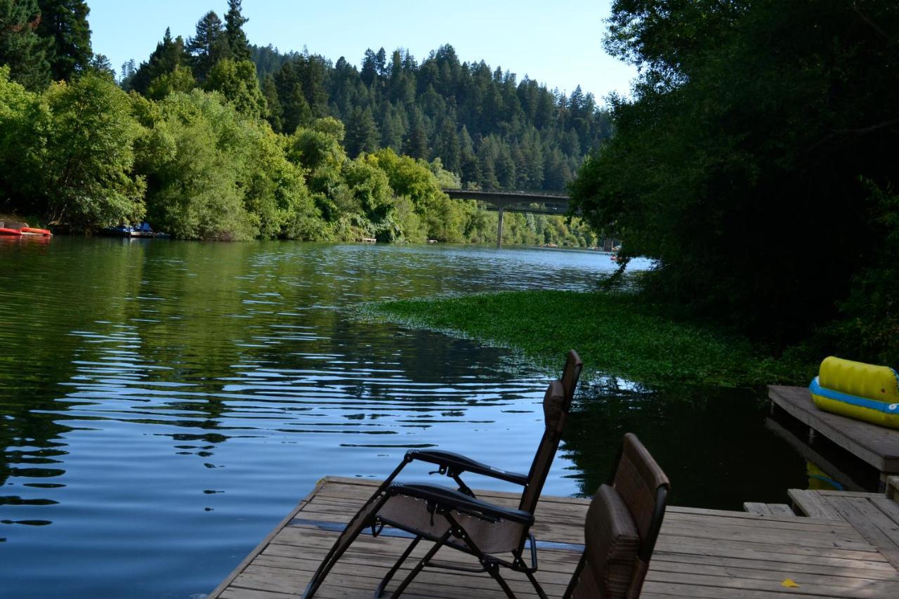 Hotel Guerneville Lodge