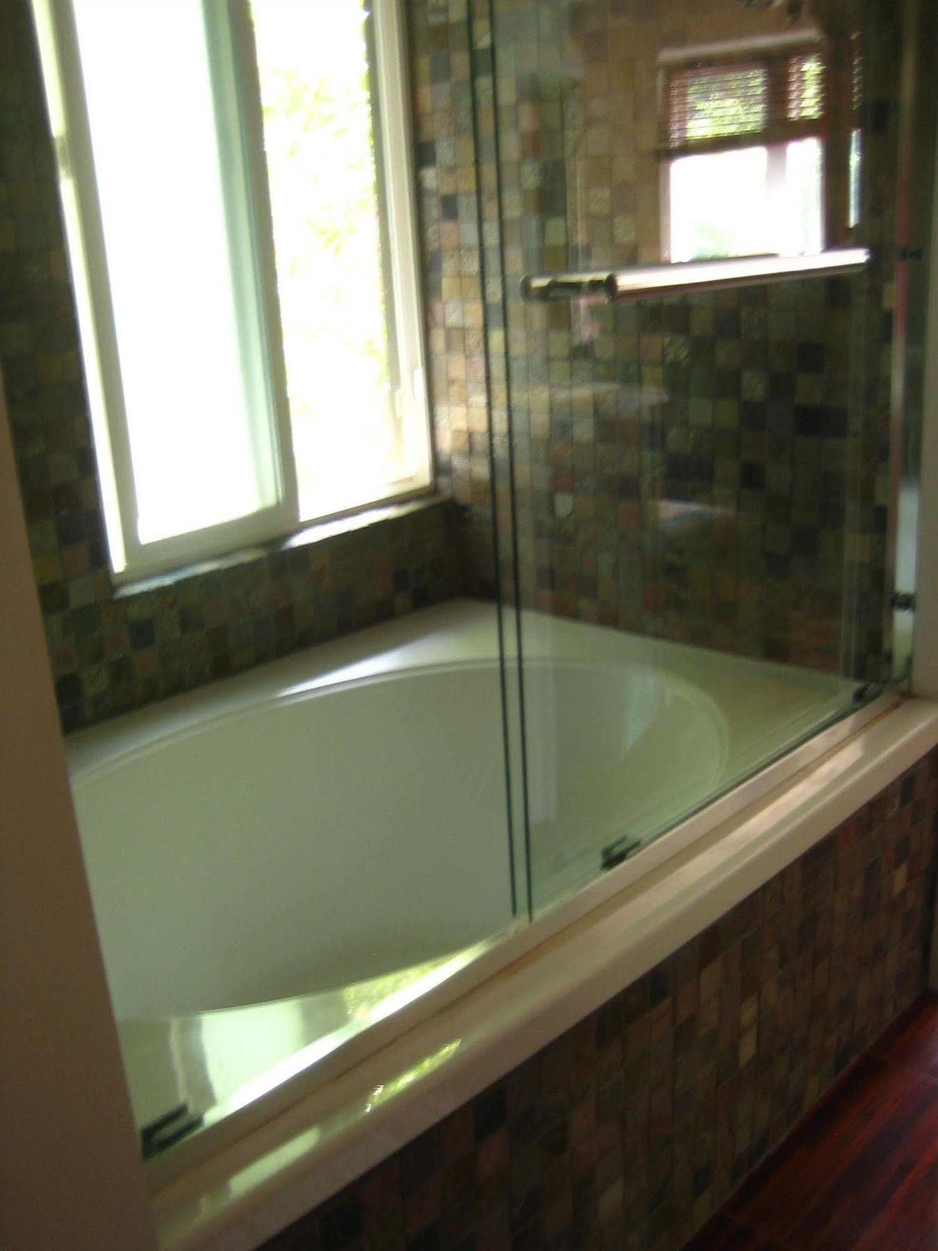 Guerneville Lodge Hotel